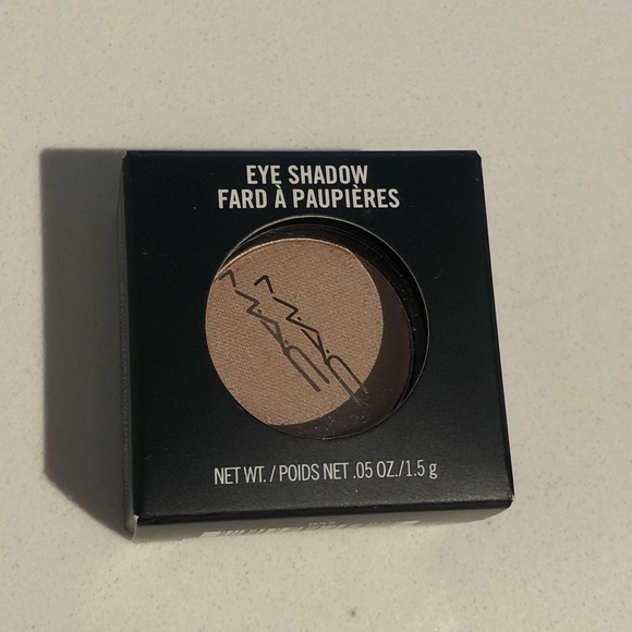 MAC Naked Lunch Eyeshadow - Picture 1 of 2